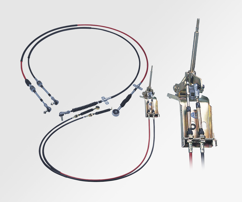 變速操縱控制器及軟軸系統